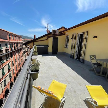Sun Luxury Apartment In Centro Storico Chiavari Kültér fotó