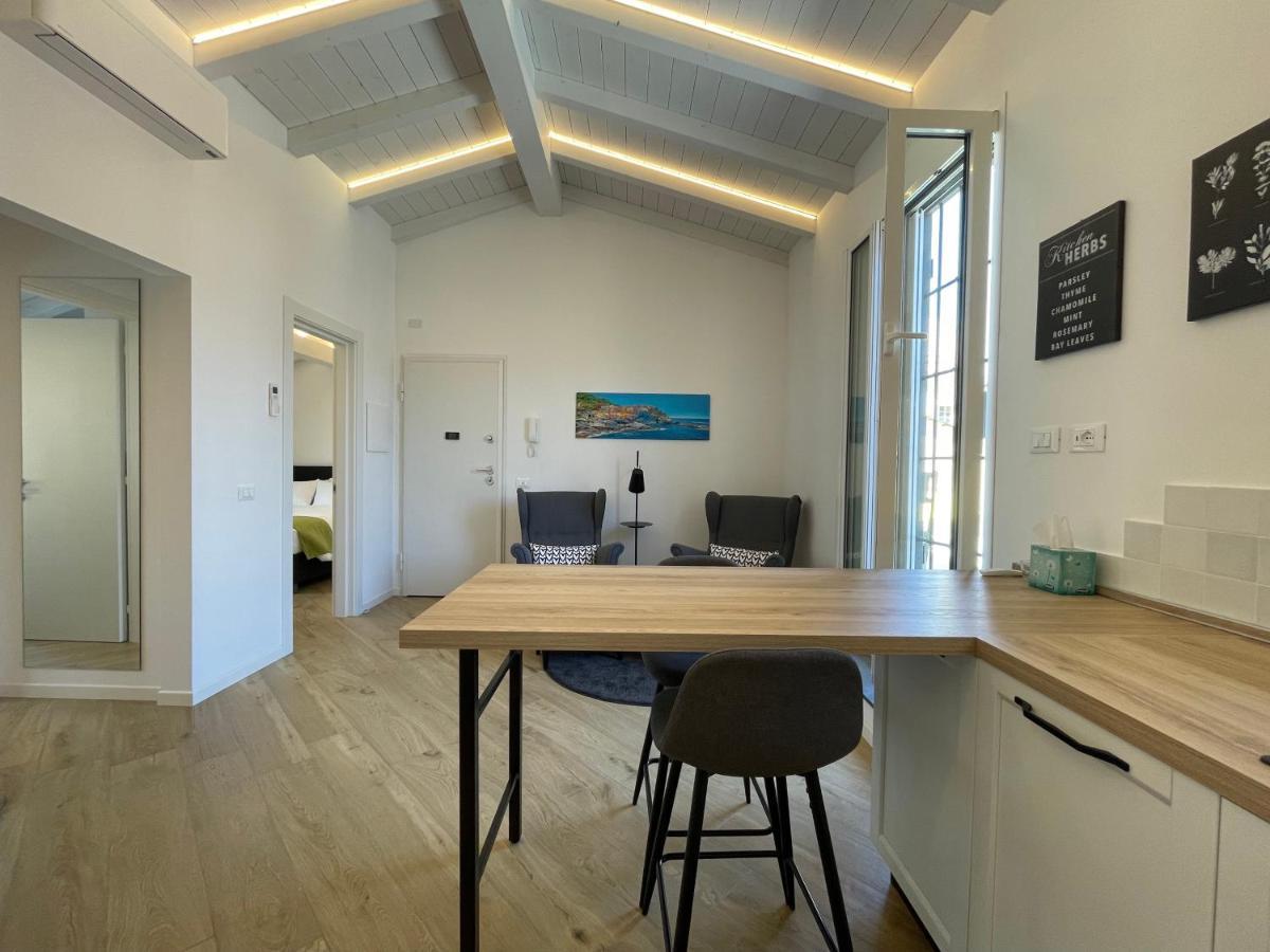 Sun Luxury Apartment In Centro Storico Chiavari Kültér fotó